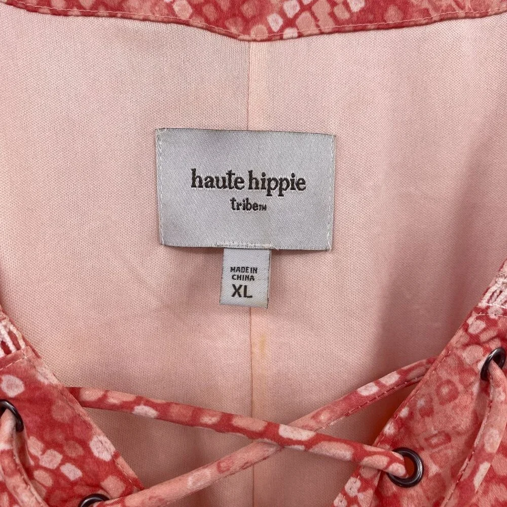 Haute Hippie features haute